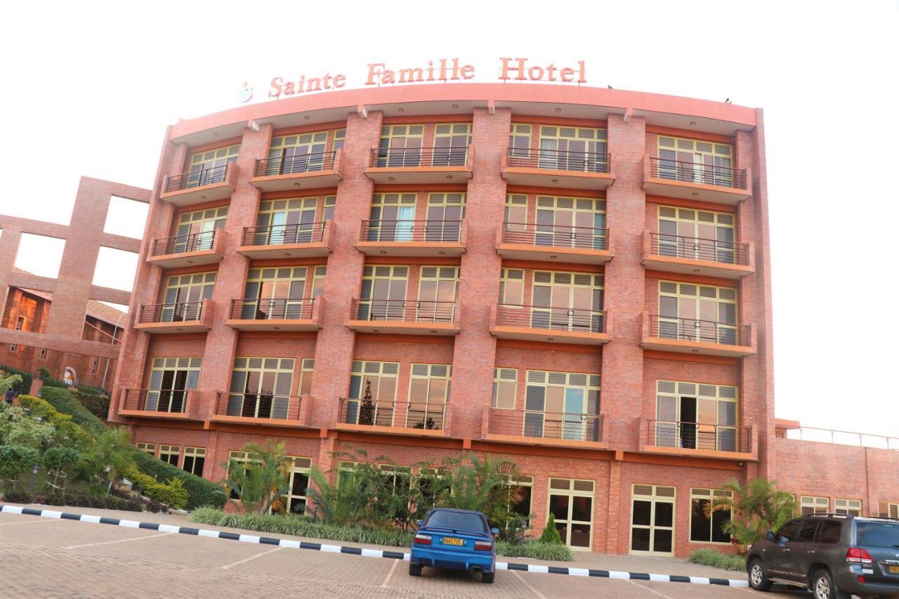 קיגאלי Sainte Famille Hotel מראה חיצוני תמונה