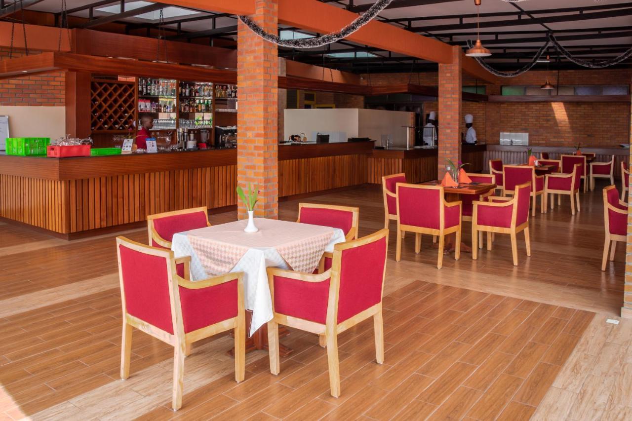 קיגאלי Sainte Famille Hotel מראה חיצוני תמונה